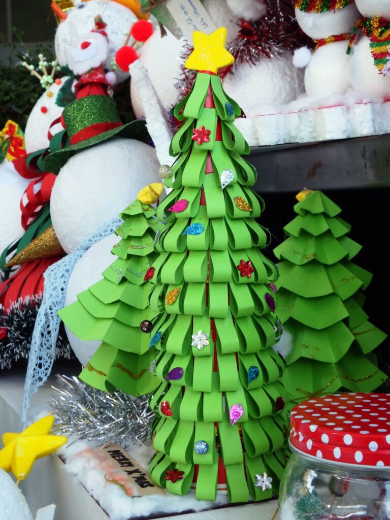 paper-craft-christmas-tree